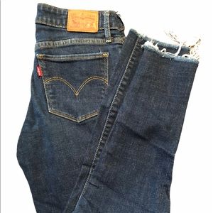 Levi 711 Skinny jeans